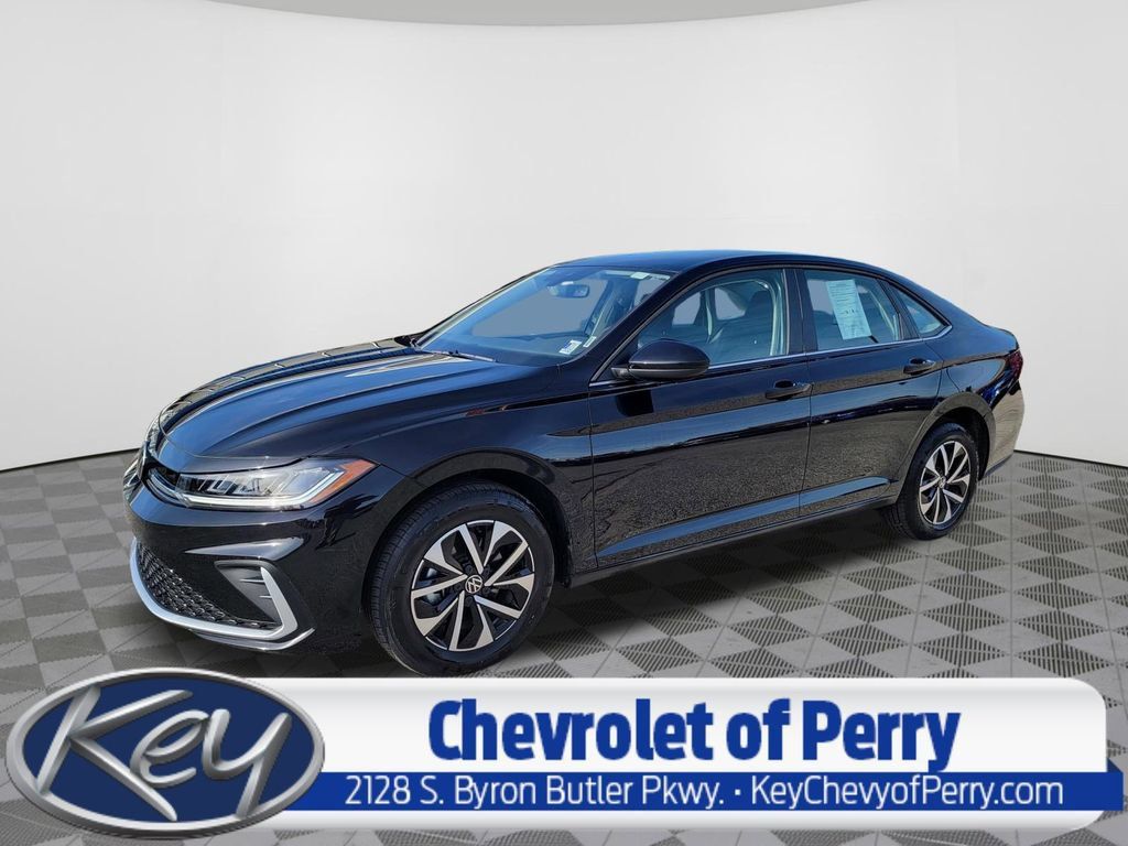 Used 2025 Volkswagen Jetta S FWD image 1