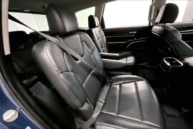 Used 2025 Kia Telluride S FWD image 24