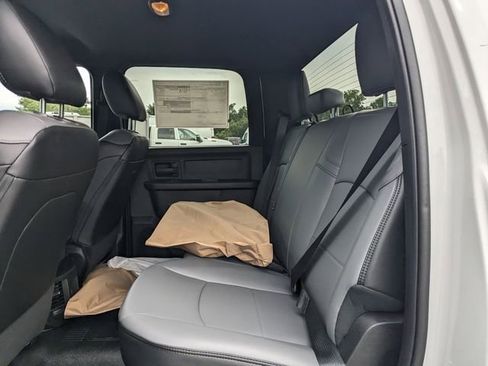 New 2025 RAM 3500 Tradesman w/ Chrome Appearance Group AWD/4WD image 13