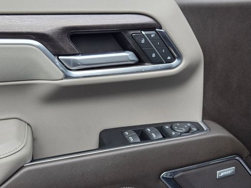 Used 2022 Chevrolet Silverado 1500 LTZ w/ Technology Package image 23