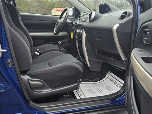 Used 2005 Scion xA image 18