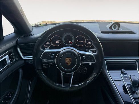 Used 2018 Porsche Panamera 4 AWD/4WD image 12