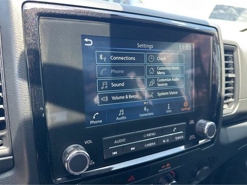 Used 2022 Nissan Frontier S w/ Technology Package RWD image 5