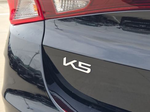 Certified 2023 Kia K5 GT-Line FWD image 11