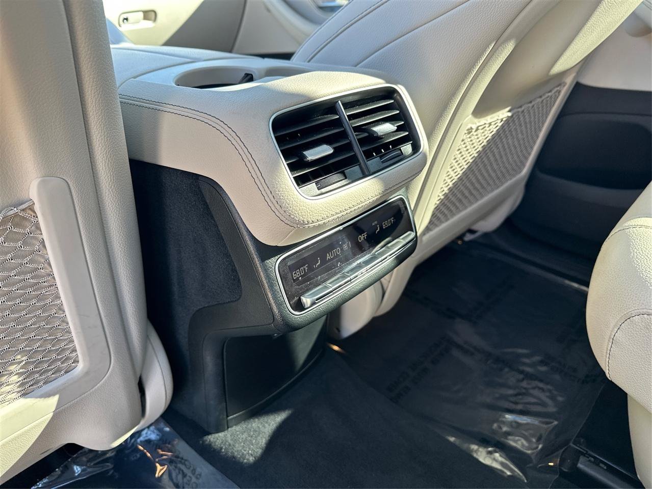 Used 2023 Mercedes-Benz GLS 450 4MATIC w/ AMG Line Exterior image 22