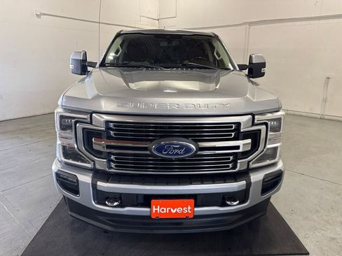 Used 2020 Ford F350 Limited image 2