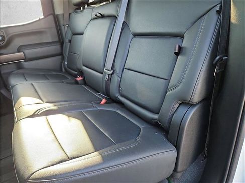Used 2021 GMC Sierra 1500 SLT RWD image 16