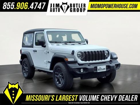 Used 2026 Jeep Wrangler Sport AWD/4WD image 2