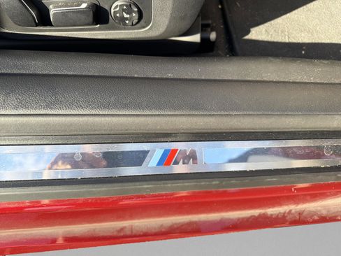 Certified 2025 BMW M440i Convertible w/ Premium Package image 17