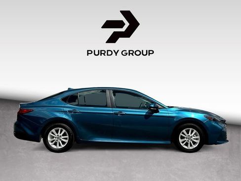 Used 2025 Toyota Camry LE FWD image 9