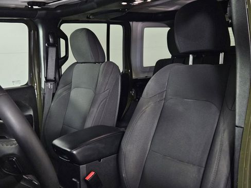 Used 2023 Jeep Wrangler Unlimited w/ 8.4" Radio Group image 24