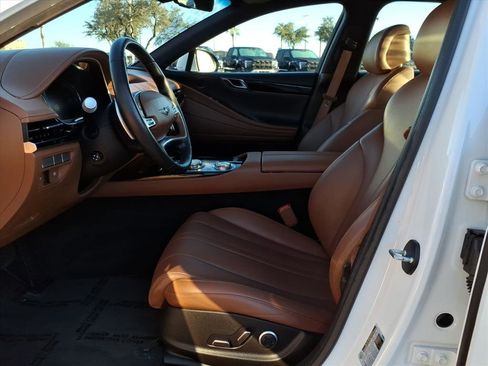 Used 2023 Genesis G80 2.5T image 11