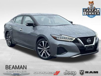 Used 2023 Nissan Maxima SV w/ Floor Mat Group