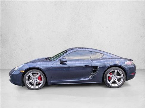 Used 2019 Porsche 718 Cayman S image 9