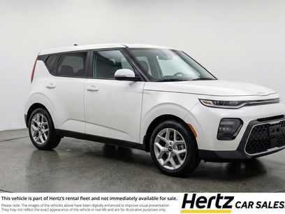 Used 2025 Kia Soul LX w/ LX Technology Package