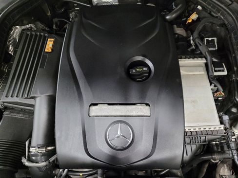 Used 2018 Mercedes-Benz C 300 4MATIC Sedan image 30