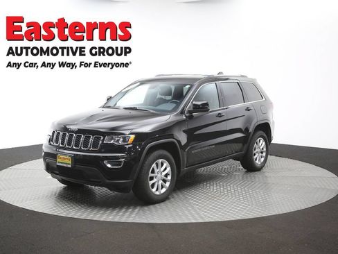 Used 2021 Jeep Grand Cherokee Laredo AWD/4WD image 58