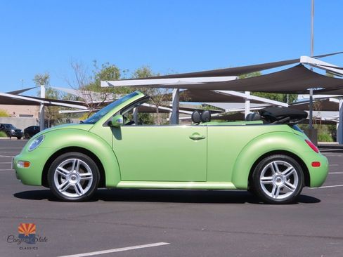 Used 2004 Volkswagen Beetle GLS FWD image 10