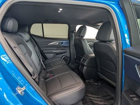 Certified 2024 Chevrolet Equinox EV LT w/ LPO, Trailering Package image 12