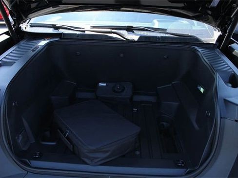 New 2025 GMC Sierra EV Denali image 7