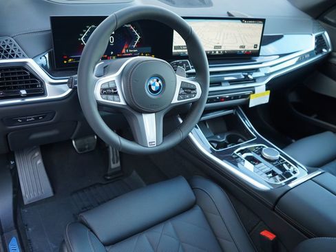 New 2026 BMW X5 xDrive50e w/ M Sport Package image 12