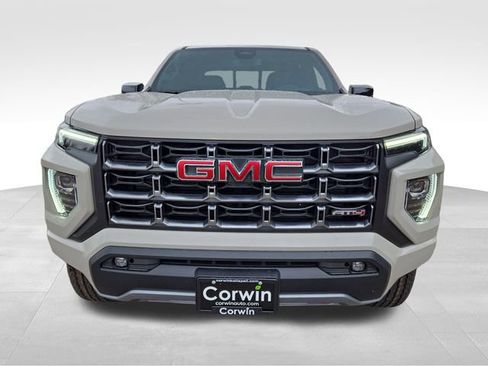 New 2026 GMC Canyon AT4 w/ AT4 Premium Package image 4
