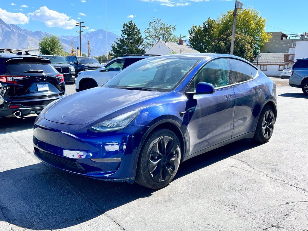 Used 2021 Tesla Model Y Long Range AWD/4WD image 2