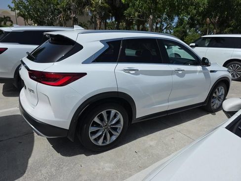Certified 2022 INFINITI QX50 Luxe FWD image 3