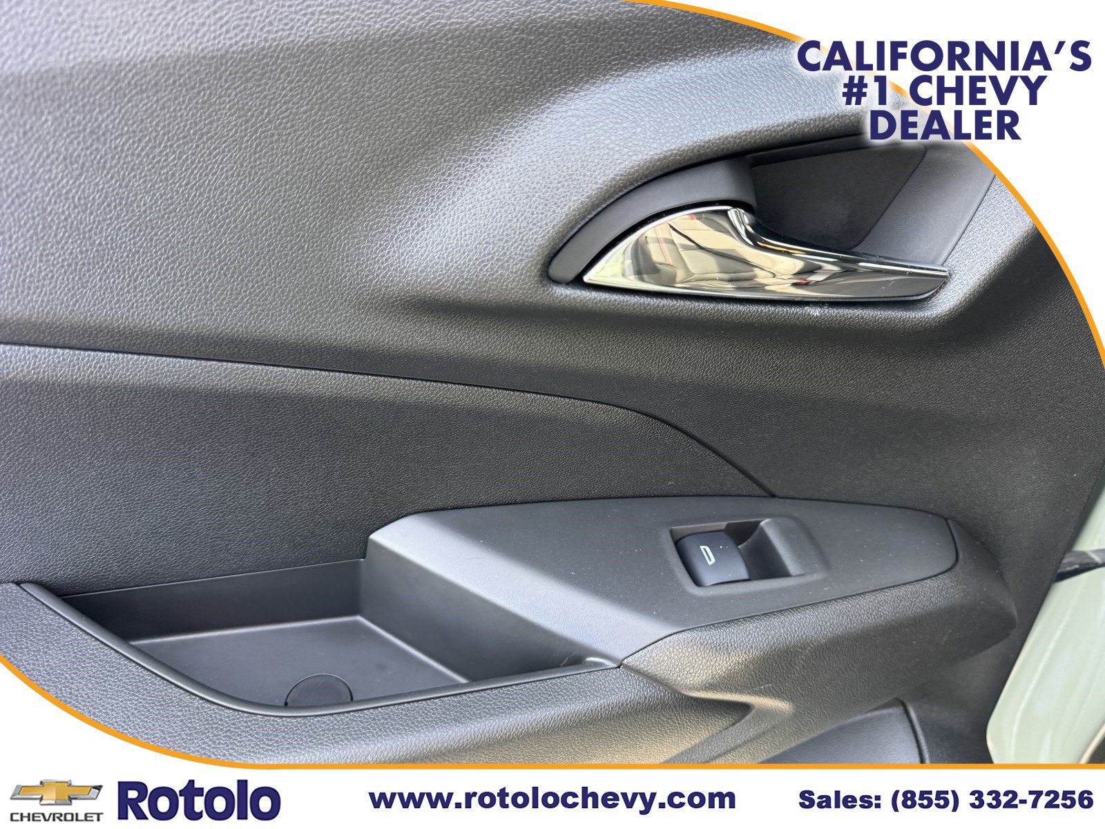 Used 2024 Chevrolet Trax RS w/ Sunroof Package FWD image 18