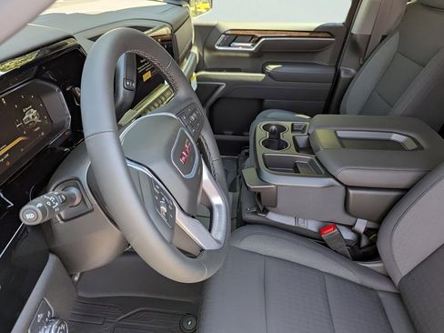 New 2026 GMC Sierra 1500 Elevation RWD image 5
