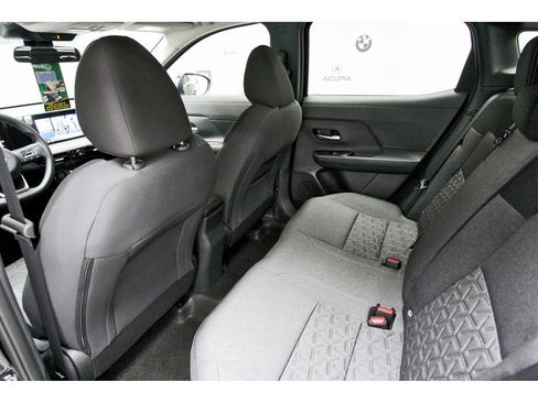 New 2026 Nissan Kicks SV w/ SV Premium Package image 11