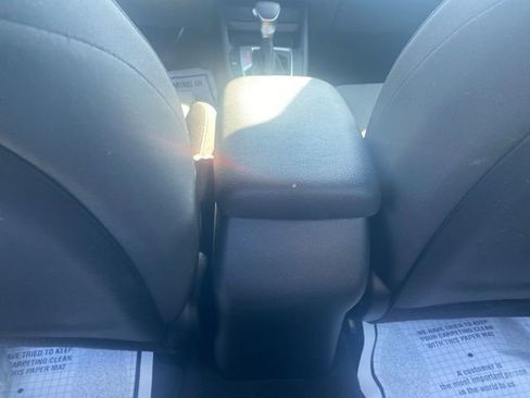 Used 2023 Kia Forte LXS image 13