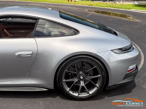 Used 2024 Porsche 911 GT3 RWD image 46