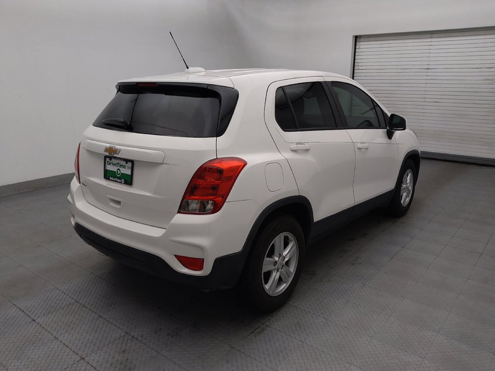 Used 2021 Chevrolet Trax LS w/ Tint and Cruise Package FWD image 9