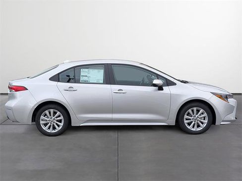 New 2026 Toyota Corolla LE image 6