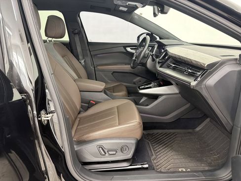 Used 2023 Audi Q4 e-tron Premium Plus w/ Premium Plus AWD/4WD image 26