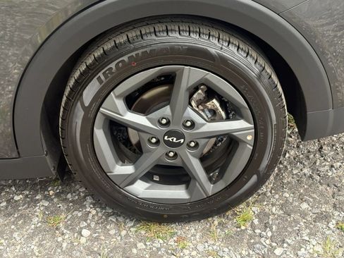 Used 2026 Kia K4 FWD image 23