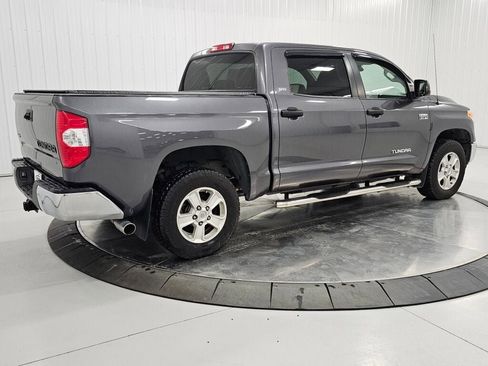 Used 2018 Toyota Tundra SR5 image 5