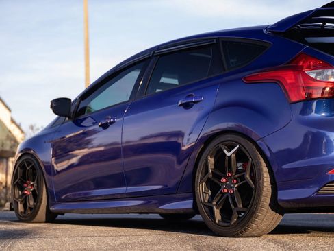 Used 2013 Ford Focus ST image 18