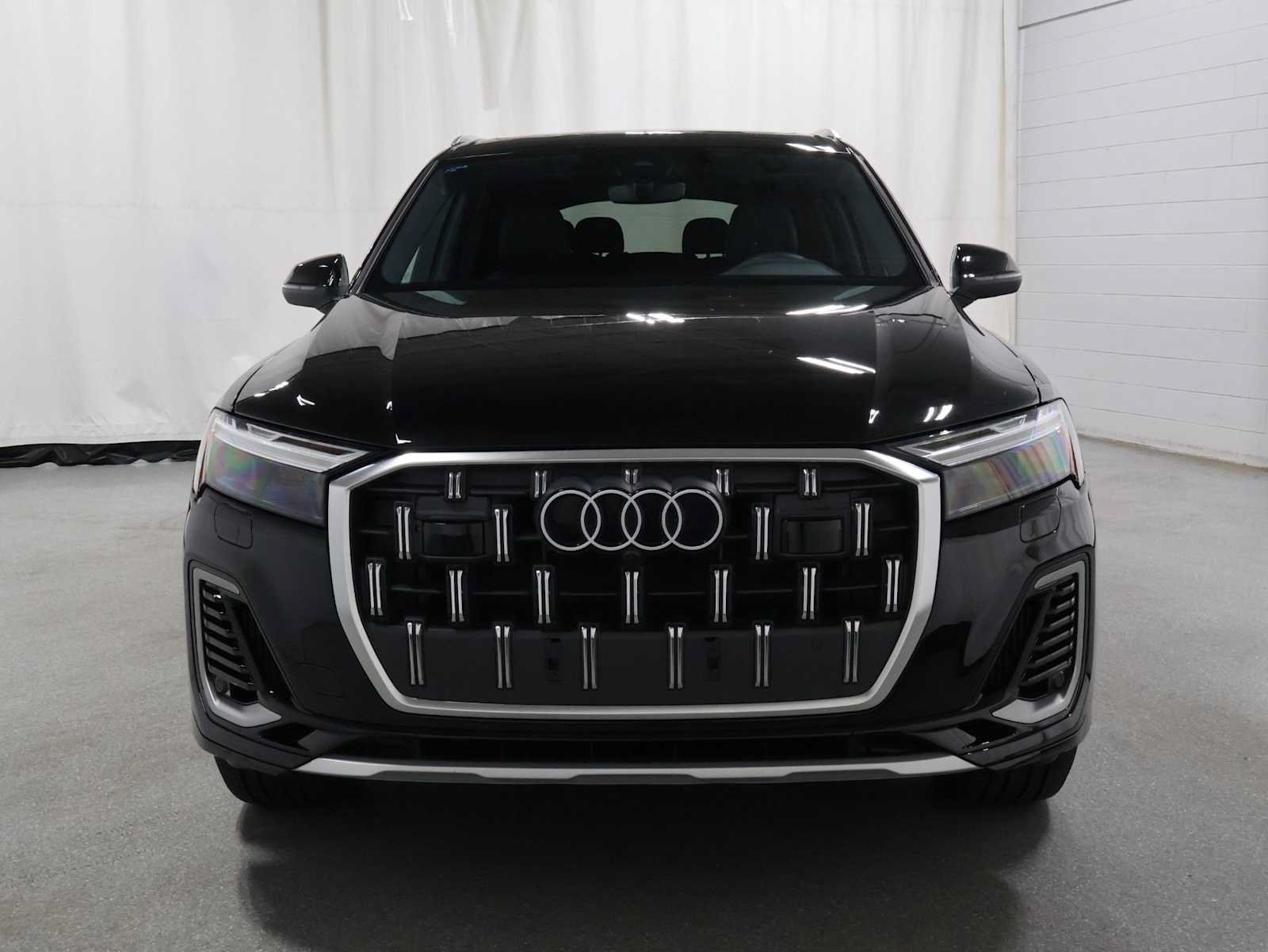 Certified 2026 Audi Q7 3.0T Premium AWD/4WD image 14