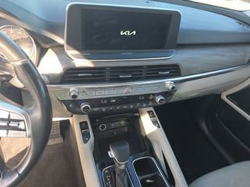 Used 2022 Kia Telluride SX w/ SX Prestige Package AWD/4WD image 10