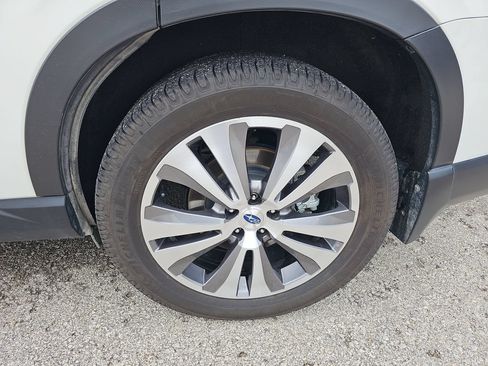 Used 2021 Subaru Ascent Limited w/ Popular Package #2 AWD/4WD image 41