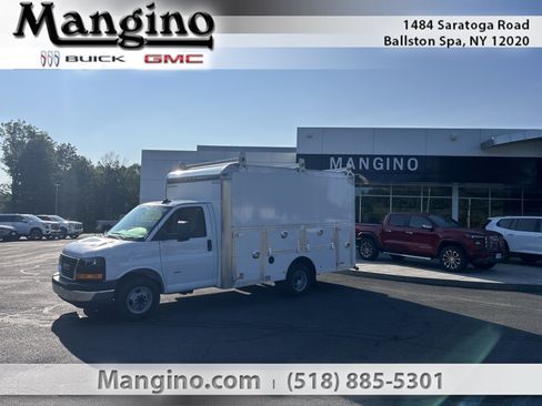 New 2026 GMC Savana 3500 w/ Power Convenience Package RWD image 1