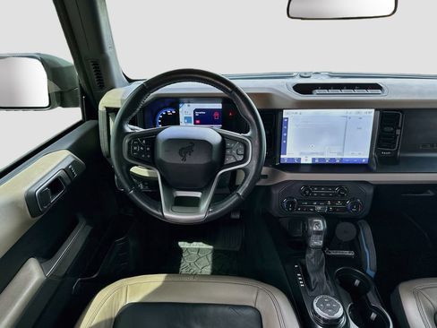 Certified 2022 Ford Bronco Wildtrak AWD/4WD image 22