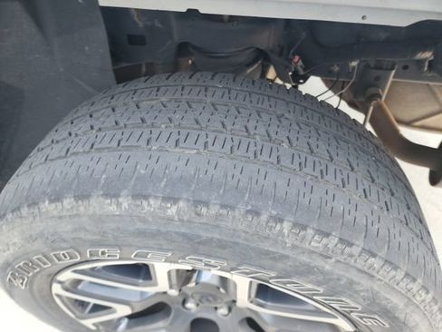 Used 2020 RAM 1500 Big Horn AWD/4WD image 24