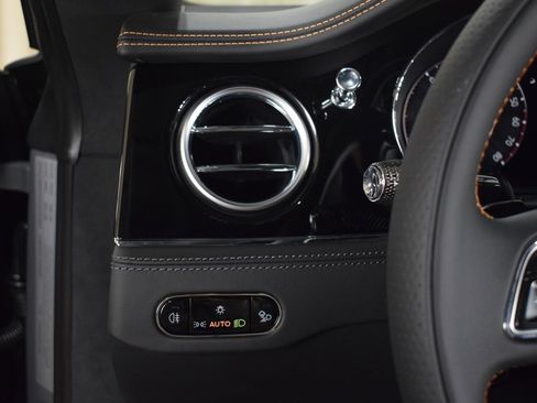 New 2025 Bentley Continental GT image 27