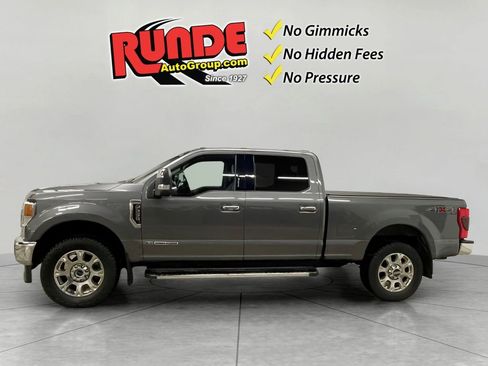 Used 2021 Ford F250 Lariat w/ Chrome Package image 2