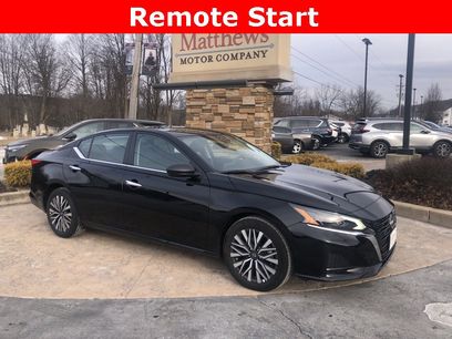 Used 2025 Nissan Altima 2.5 SV