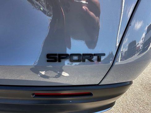 Used 2024 Honda HR-V Sport image 8