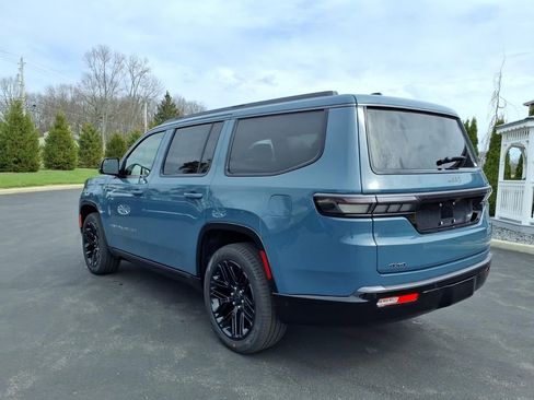 New 2026 Jeep Grand Wagoneer Limited AWD/4WD image 3